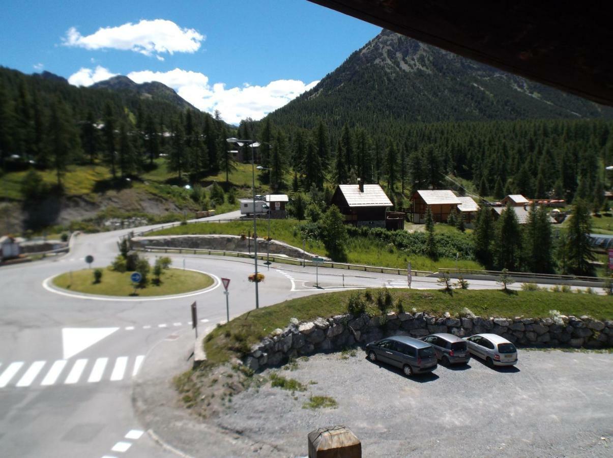 Appartement Montgenevre Proche Pistes Exterior photo